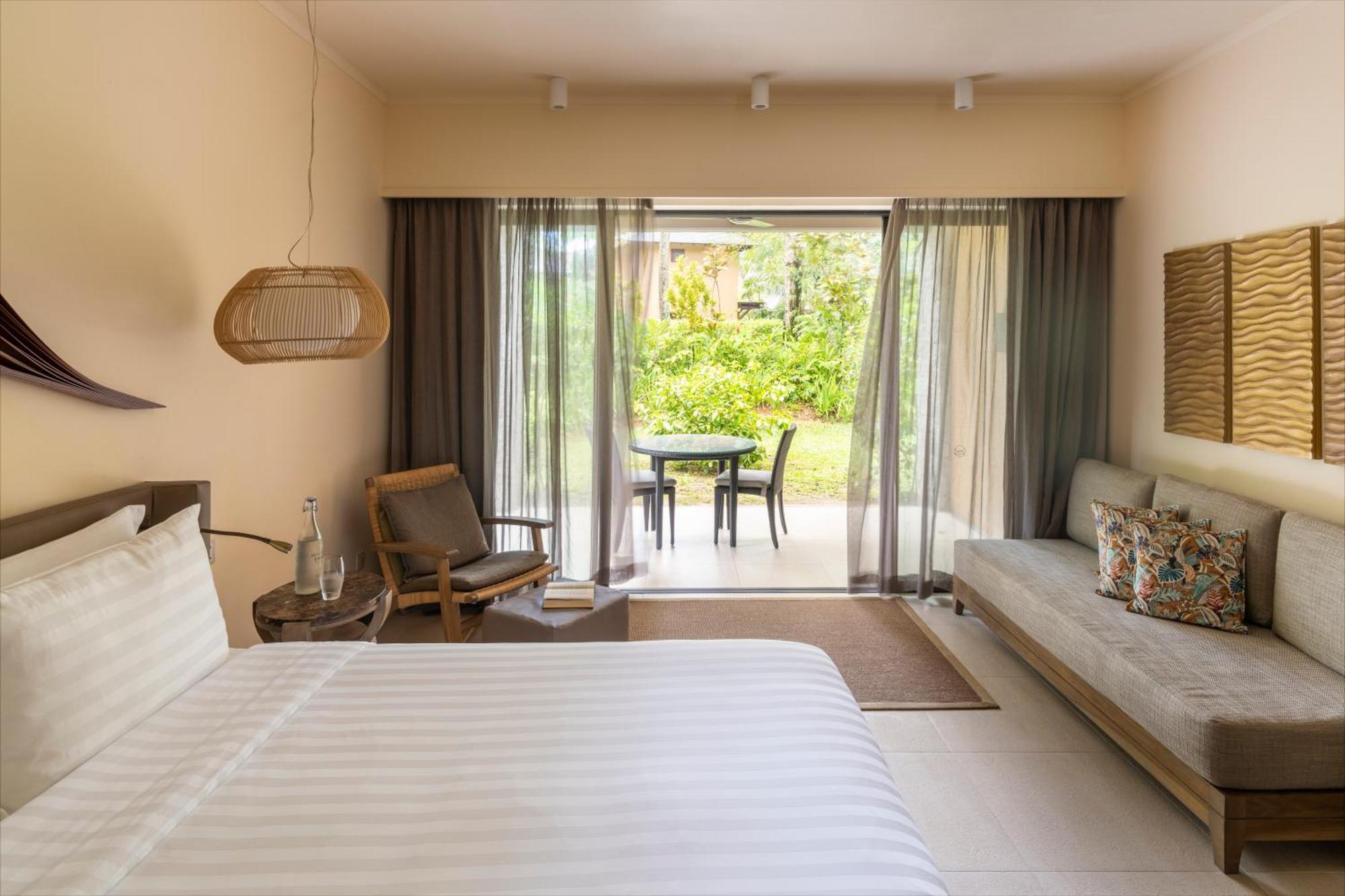 Constance Ephelia Resort Port Glaud